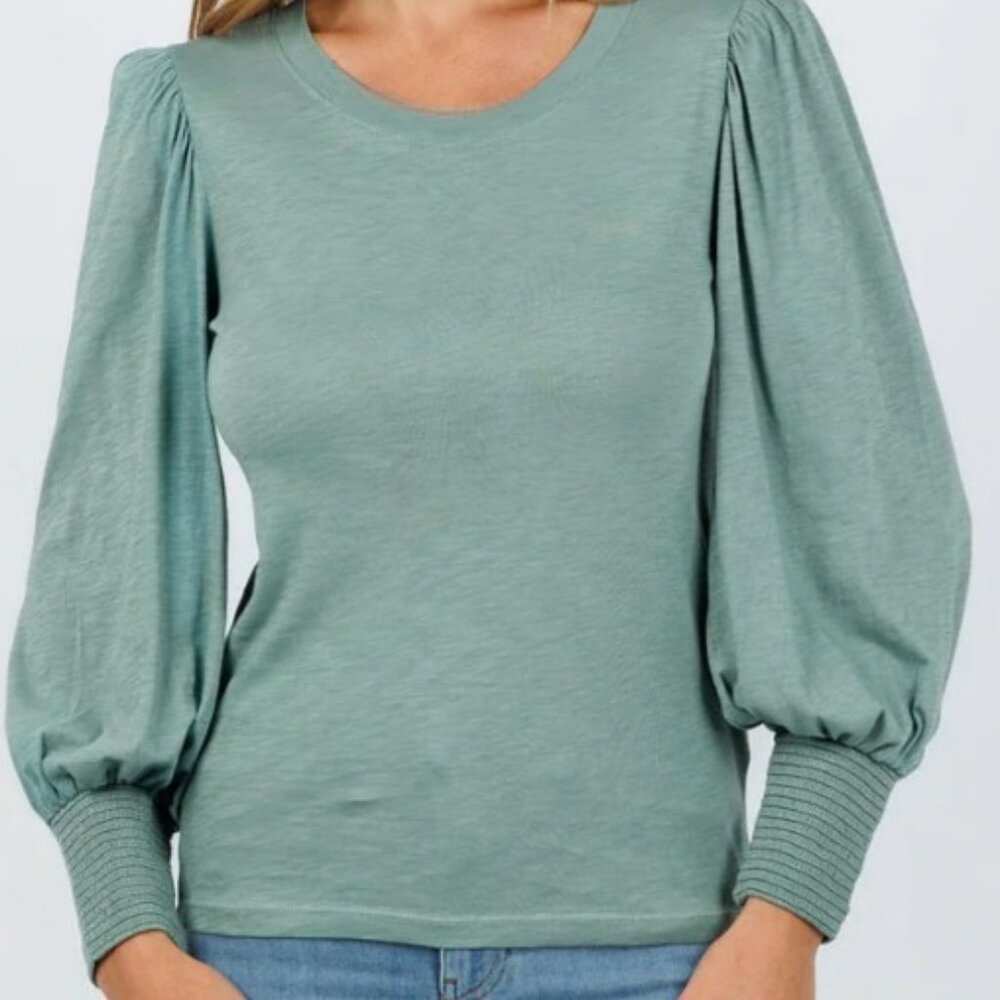 Women's Shirt XL Pomander Place Tuckernuck Puffed Sleeves Smocked Cuffs Sage